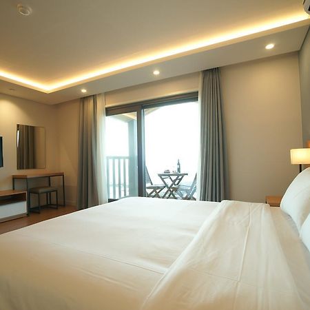 Вилла Amber House Jeju Haga-ri  Экстерьер фото